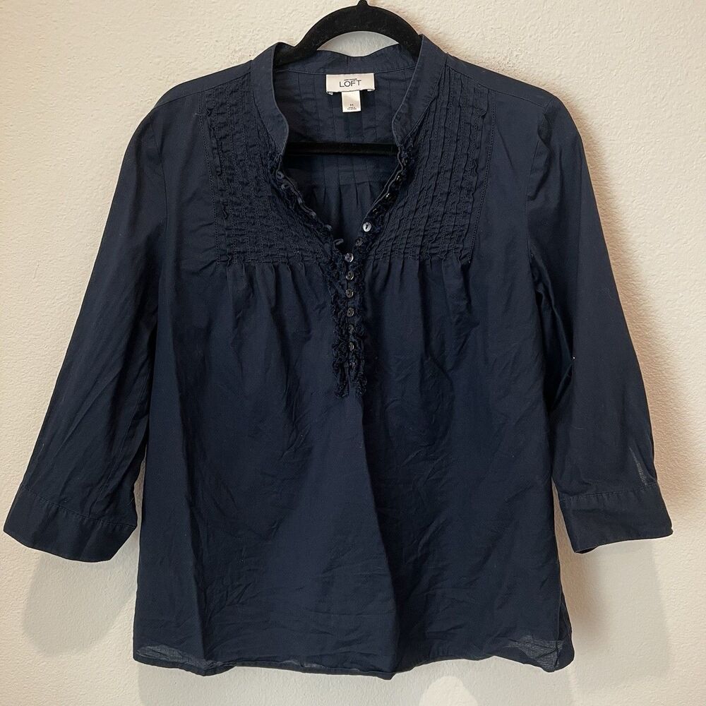 Ann Taylor Loft navy blue peasant Top Sz M Ruffle Modest Work Office Casual